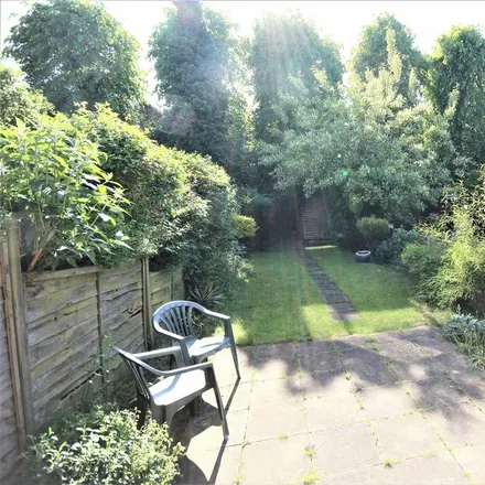 Rent this 2 bed apartment on Royston Avenue in Byfleet, KT14 7PR