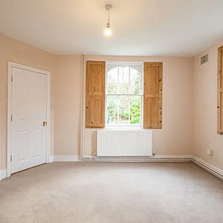 Rent this 3 bed apartment on Reading Road in Streatley, RG8 9NB