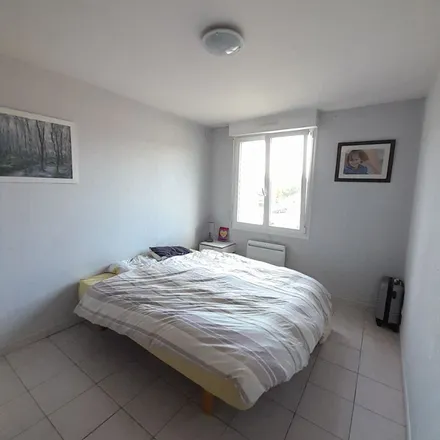 Rent this 3 bed apartment on L'Aubriaie in 41 Rue du Grand Pré, 49070 Saint-Lambert-la-Potherie