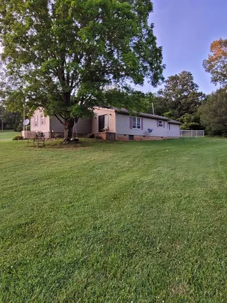 Buy this 3 bed house on 100 Manitou Loop in Manitou, Hopkins County