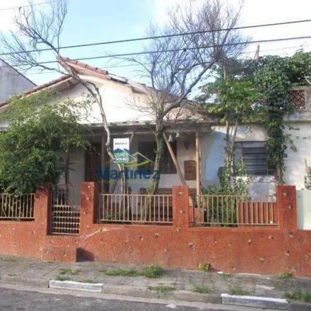 Buy this 3 bed house on Rua Felipe Lucas 173 in São Lucas, São Paulo - SP