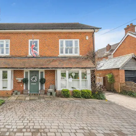 Buy this 5 bed house on Grove Road in Sonning Common, RG4 9RH