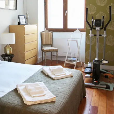 Rent this 2 bed apartment on Rua da Conceição 113 in 1100-053 Lisbon, Portugal