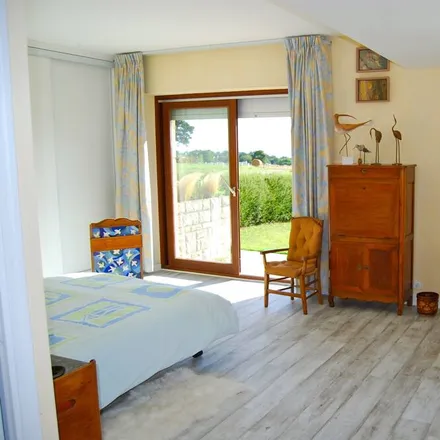 Rent this 3 bed house on Saint-Cast-le-Guildo in Côtes-d'Armor, France