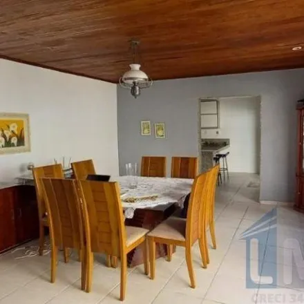 Buy this 5 bed house on Rua Moacir Ávila in Coronel Fabriciano - MG, 35170-017