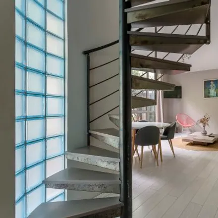 Rent this 4 bed apartment on 123 Rue de Sèze in 69006 Lyon, France