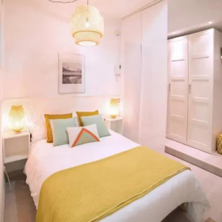 Rent this 1 bed apartment on Madrid in El Tablaito La Gloria, Calle del Águila