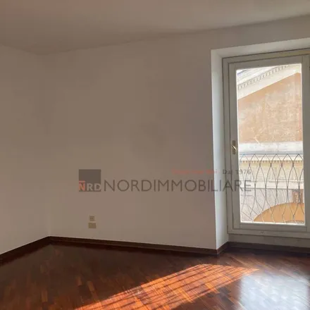 Image 2 - Contrada delle Bassiche, 25122 Brescia BS, Italy - Apartment for rent
