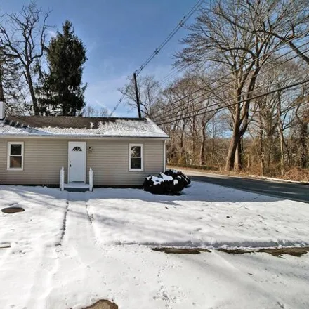 Buy this 2 bed house on 463 Lakewood Farmingdale Road in Lower Squankum, Howell Township