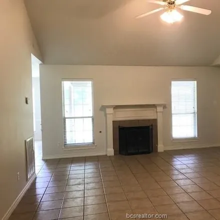 Image 3 - 795 Aster Drive, College Station, TX 77845, USA - House for rent