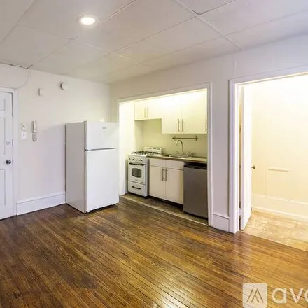 Rent this studio apartment on 125 S 21st St