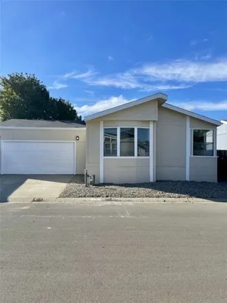 Image 1 - The Willows Mobile Home Park, 1317 North V Street, Lompoc, CA 93436, USA - Apartment for sale