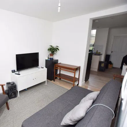 Image 2 - Tonbridge Road, Maidstone, ME16 8JG, United Kingdom - Apartment for rent