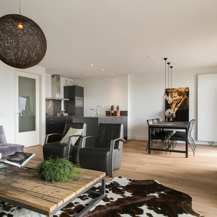 Rent this 2 bed apartment on Karel Doormanstraat 382B in 3012 GR Rotterdam, Netherlands