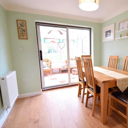 Image 3 - 17 Barkers Mead, Yate Rocks, BS37 7LF, United Kingdom - House for sale