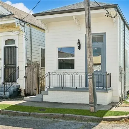 Image 1 - 1233 Desire Street, Bywater, New Orleans, LA 70117, USA - House for sale