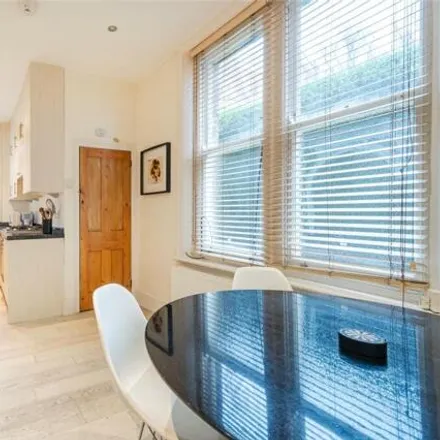 Image 1 - Cumberland Mansions, Cannon Hill, London, NW3 7AX, United Kingdom - Apartment for sale