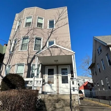 Rent this 2 bed house on 555 Lombard Street in Barnesville, New Haven