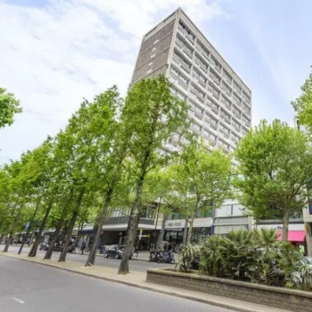 Image 4 - Campden Hill Towers, 112 Notting Hill Gate, London, W11 3QG, United Kingdom - Apartment for sale