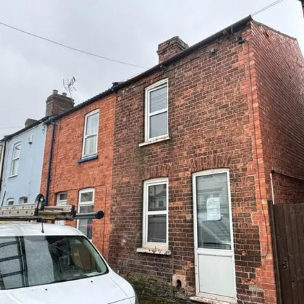 Buy this 2 bed house on Newland Street West in Lincoln, LN1 1QD