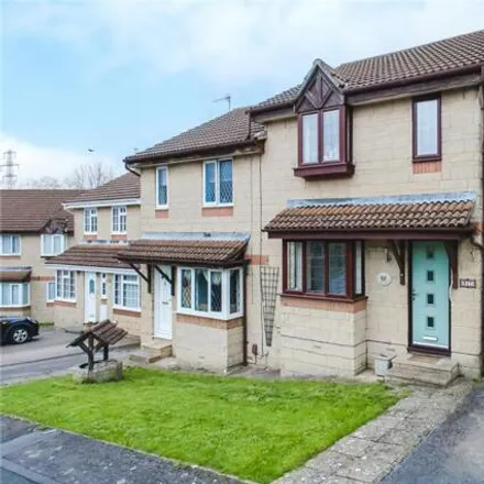 Buy this 3 bed duplex on Buckthorn Drive in Swindon, SN25 3JH