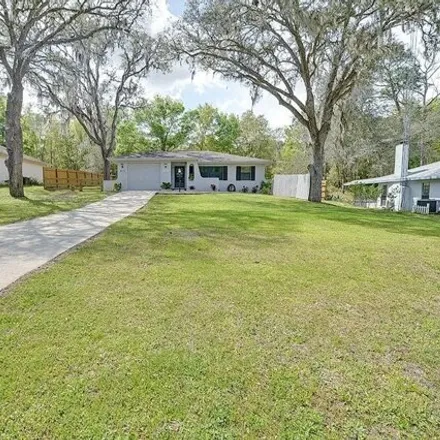 Image 3 - 10560 North Athenia Drive, Citrus Springs, FL 34434, USA - House for sale