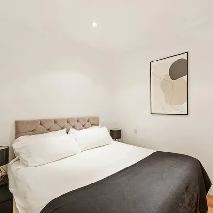 Rent this 1 bed apartment on London in SW7 1EX, United Kingdom