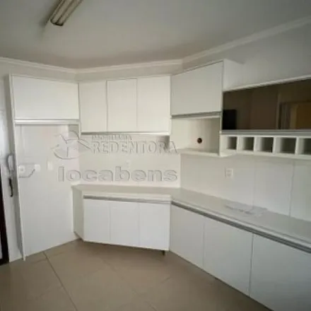 Buy this 2 bed apartment on Condomínio Santo Becate in Rua Jequitibá 445, Jardim Americano
