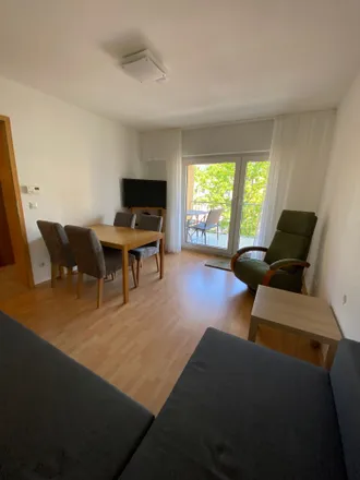 Rent this 4 bed apartment on Rankestraße 39 in 90461 Nuremberg, Germany