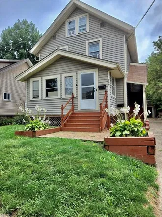 Buy this 3 bed duplex on 934 Hunt Street in Akron, OH 44306