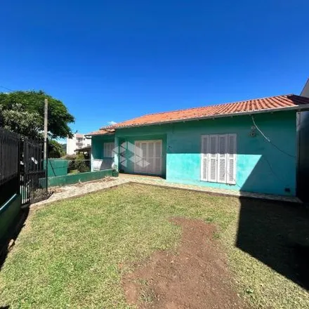 Buy this 3 bed house on Centro Comunitário Paróquia da Resurreição in Rua Andrade Neves, Universitário