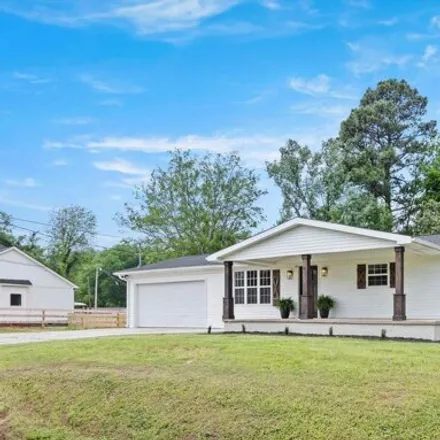 Buy this 3 bed house on 11871 Gary Redus Drive in Tanner, Limestone County