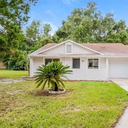 Buy this 2 bed house on 119 Sand Pine Circle in Sanford, FL 32773