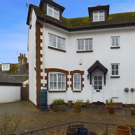Rent this 2 bed house on Sheep Walk in Rottingdean, BN2 7LE