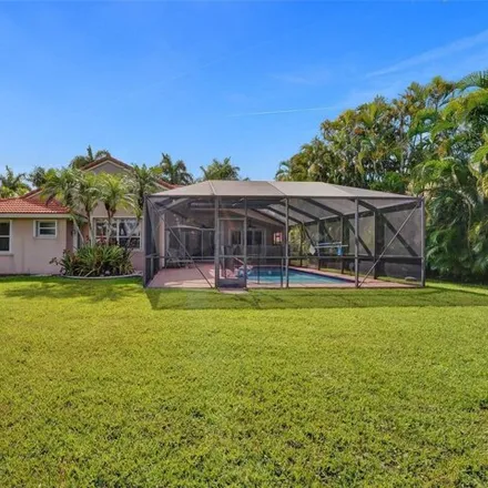 Image 3 - 2523 Golf View Drive, Weston, FL 33327, USA - House for sale