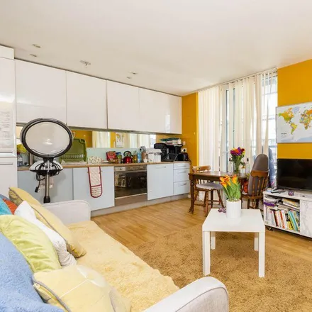 Rent this studio apartment on Blake Apartments in New River Avenue, London
