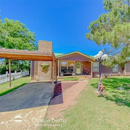 Image 3 - 1344 Ross Drive, Baird, Callahan County, TX 79504, USA - House for sale