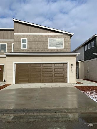 Rent this 3 bed house on East Bollo Street in Nampa, ID 83687