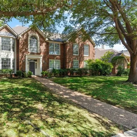 Buy this 5 bed house on 2687 Suntree Lane in Plano, TX 75025