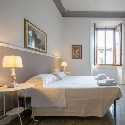 Rent this 4 bed apartment on Florence