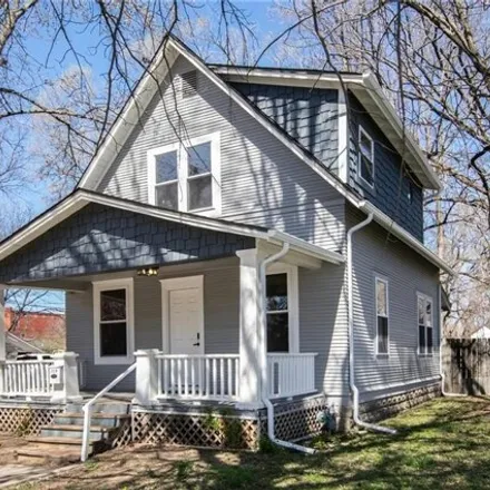 Buy this 2 bed house on 319 East 4th Street in Ottawa, KS 66067