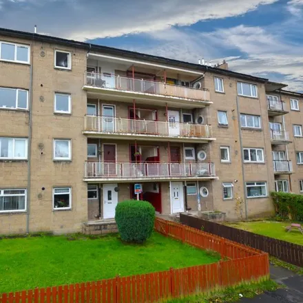 Rent this 2 bed apartment on Kirkoswald Road in Glasgow, G43 2YG