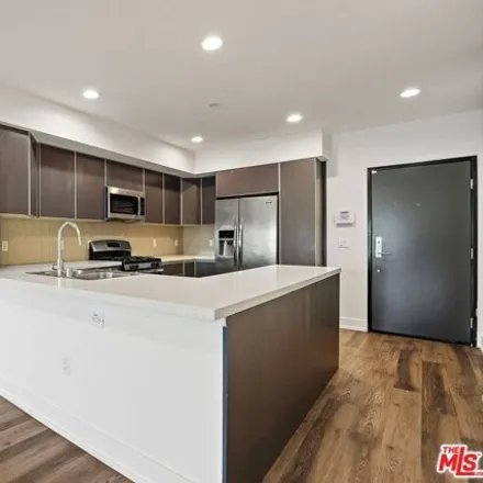Image 3 - 807 N Hudson Ave Ph 4, Los Angeles, California, 90038 - House for rent