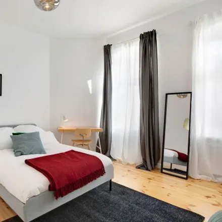 Rent this 4 bed room on Malplaquetstraße 32A in 13347 Berlin, Germany