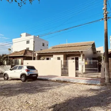 Image 1 - Rua Manoel Florentino Machado, Centro, Imbituba - SC, 88780-000, Brazil - House for sale