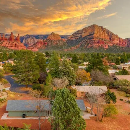 Buy this 3 bed house on 98 Hummingbird Circle in Sedona, AZ 86336