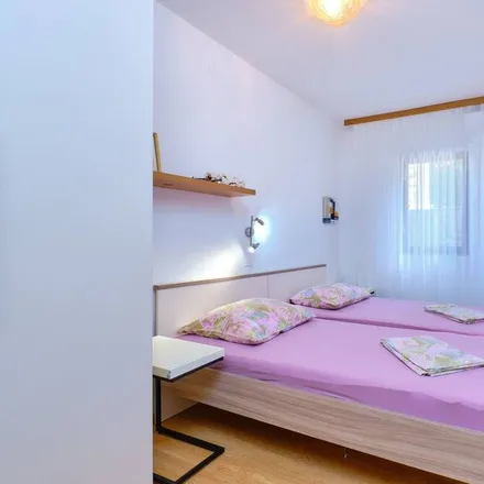 Image 5 - 51564 Ćunski, Croatia - Apartment for rent