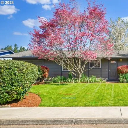 Buy this 3 bed house on 975 Denise Court Southeast in Salem, OR 97306