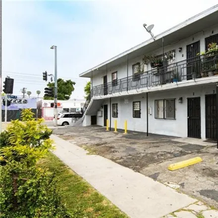 Image 4 - 9222 S San Pedro St, Los Angeles, California, 90003 - House for sale