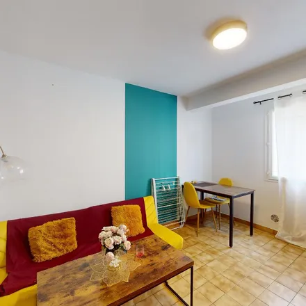 Image 9 - 94 Rue Coulmier, 83200 Toulon, France - Apartment for rent